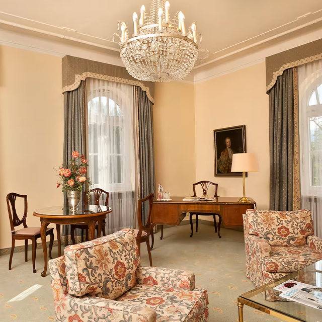 Elegant op maat gemaakt luxe hotelsuitemeubilair voor klassieke slaapkamers