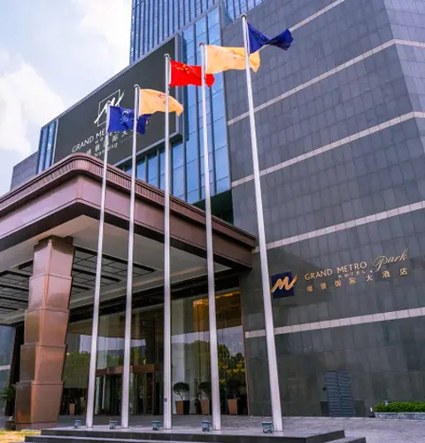 Grand Metropark Hotel