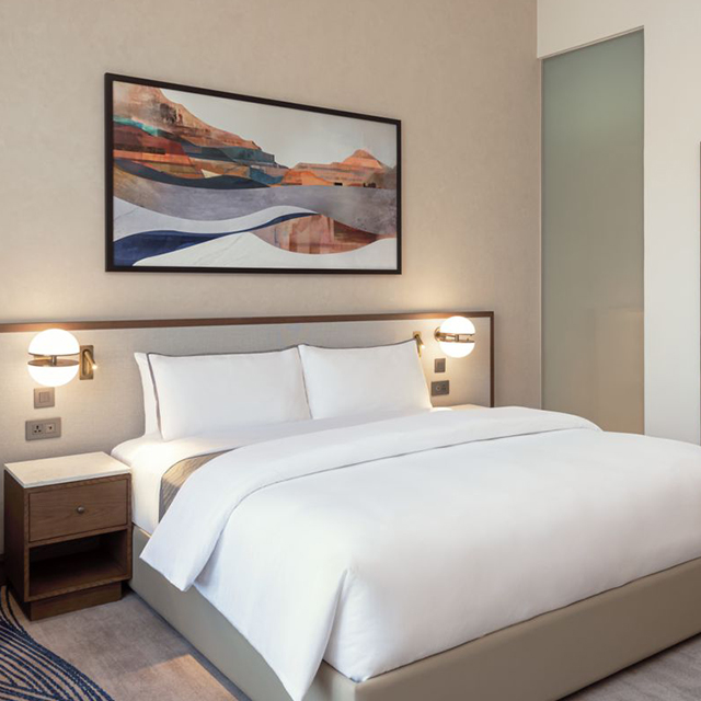 USB Şarjlı Modern Otel Komidin